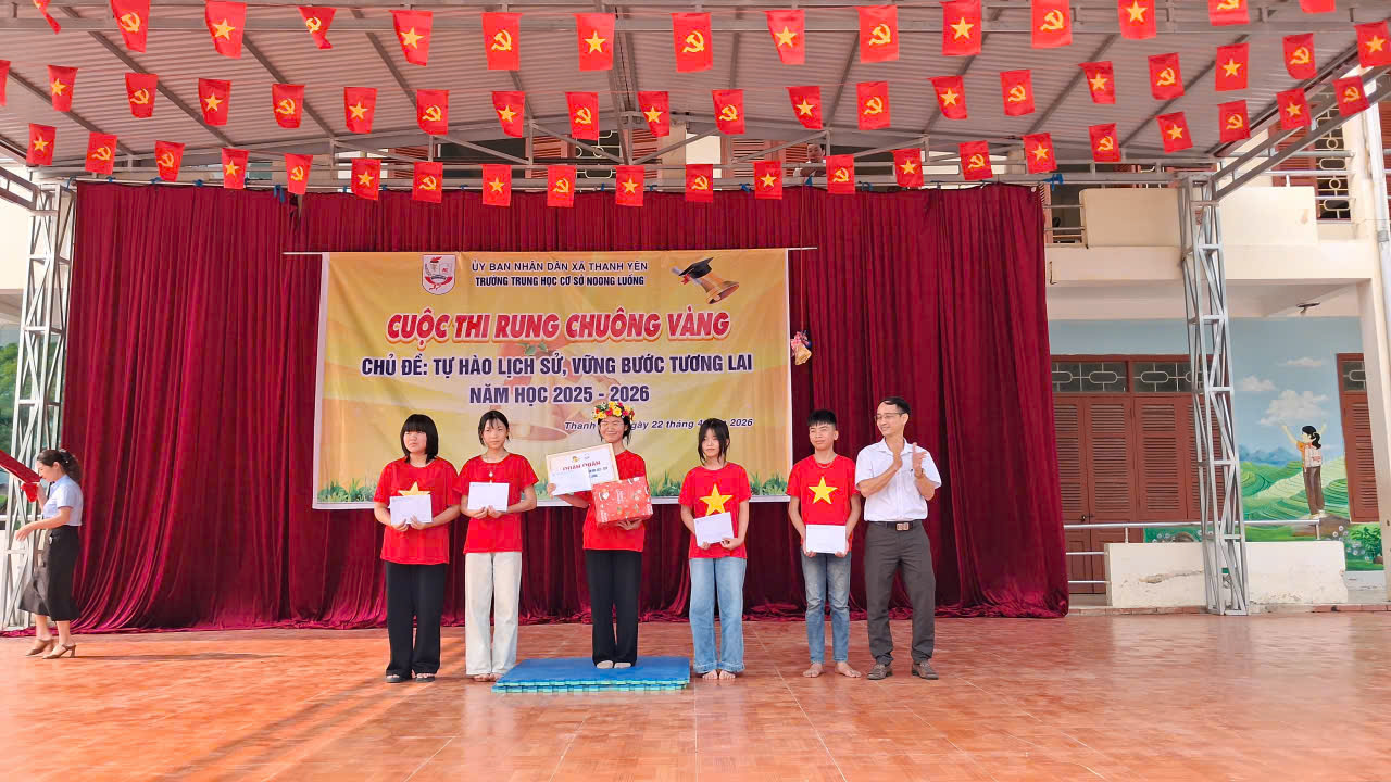 Hoạt động ngoại khóa của Trường THCS Noong Luống  Cuộc thi “RUNG CHUÔNG VÀNG”